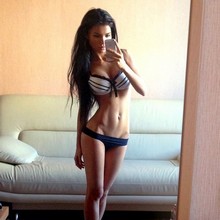 Femme discrète cherche à baiser avec un black macho sur Paris