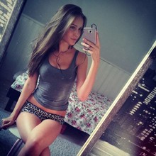 Coquine pas coincée pour une relation sensuelle à Paris