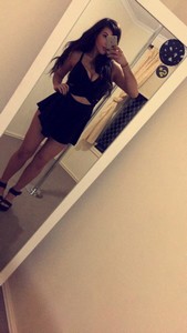 Femme sans tabou aimerait baiser avec un homme bien musclé à Paris