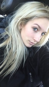 Salope à dilater attend sa sodomie sur Paris ou environ