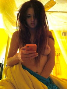 Coquine suceuse disponible pour une fellation sur Paris